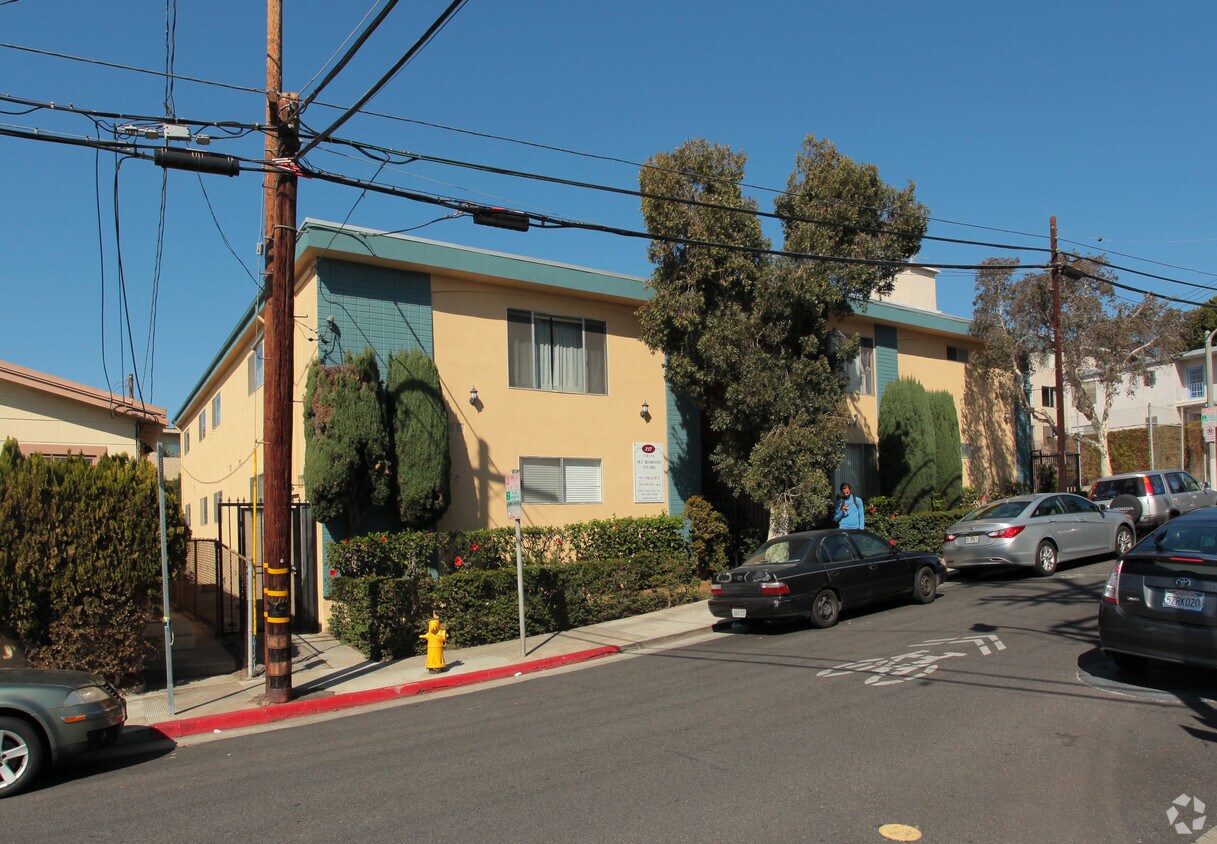 Foto del edificio - 227 Strand St