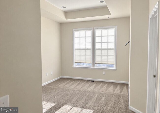 Foto del edificio - 8607 Sweet Rose Ct