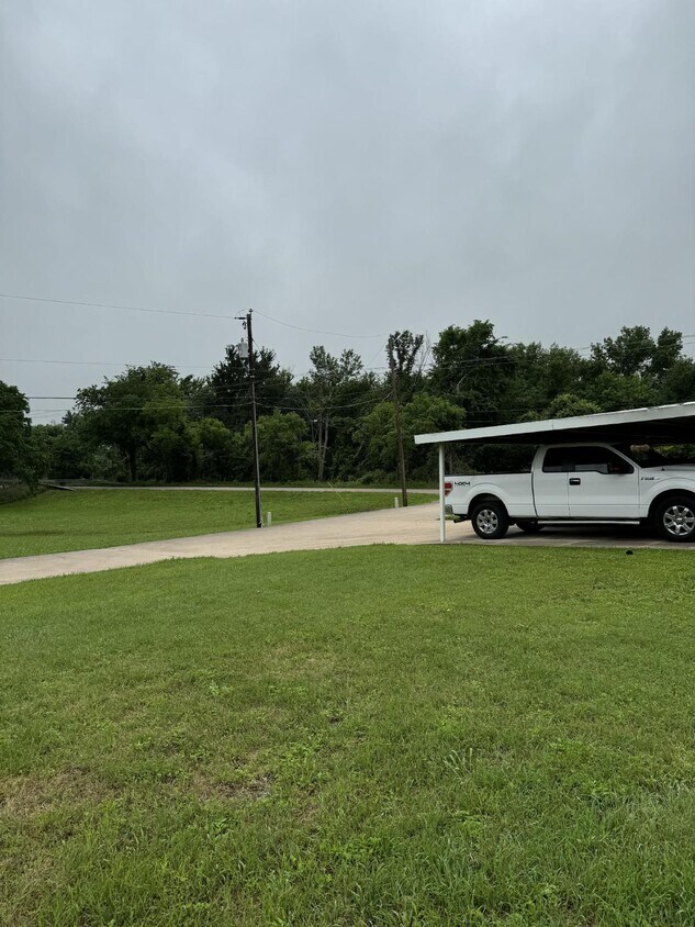 Foto del edificio - Charming 2 Bed, 2 Bath Home in Waco with 1...