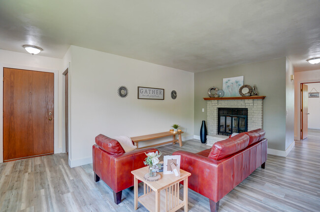 Photos are of mirror unit in the same building. Exact finishes may be different. - 42 Park Heights Court