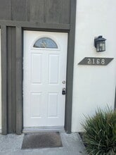 Building Photo - 2168 Via Sonora