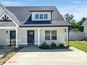 Building Photo - 7722 Standifer Gap Rd