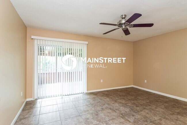 Building Photo - 3 Bedroom Pet-Friendly Home in Bradenton, FL with Main Street Renewal