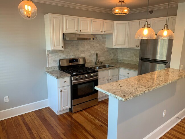 Building Photo - Studio Bed/1 Bath - Unit 26