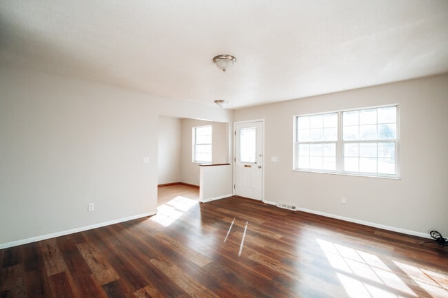 Foto del edificio - 653 Williamsville Ave