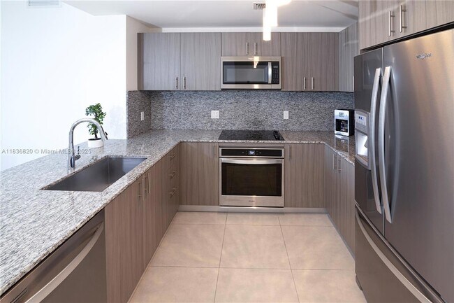 Foto del edificio - 5350 NW 84th Ave