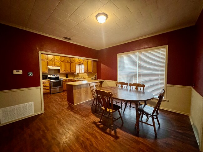 Foto del edificio - 415 N California St