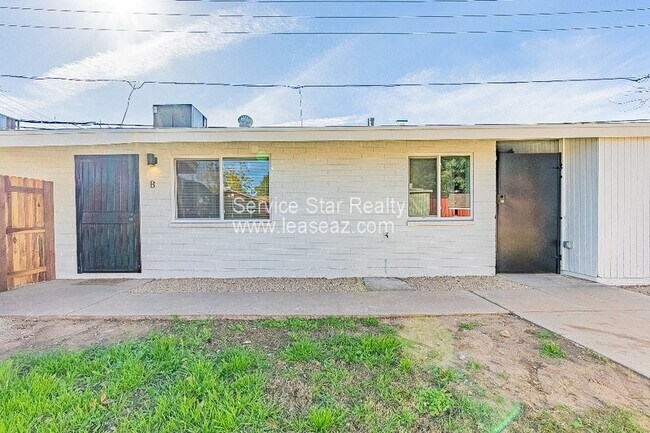 Building Photo - 4142 N 9th Ave