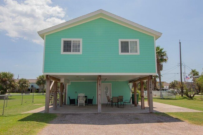 Building Photo - 16619 Captain Kidd Rd