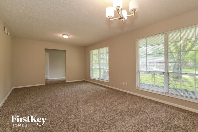 Foto del edificio - 1806 Alder Dr