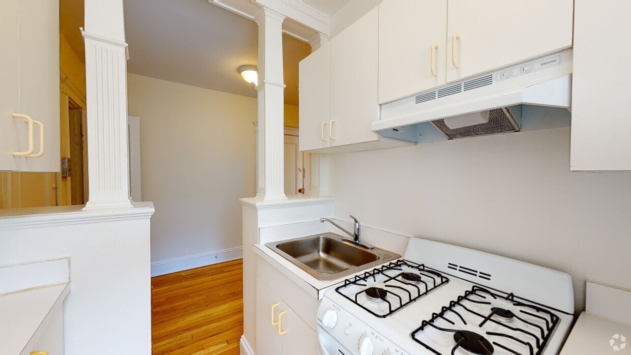 Photo - CHR Harvard Square Communities Apartments