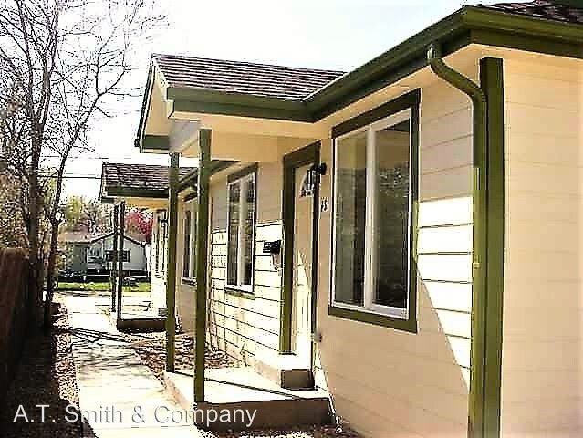 Primary Photo - 124-126 Knox Ct