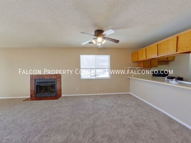 Building Photo - 6935 Peyote Way