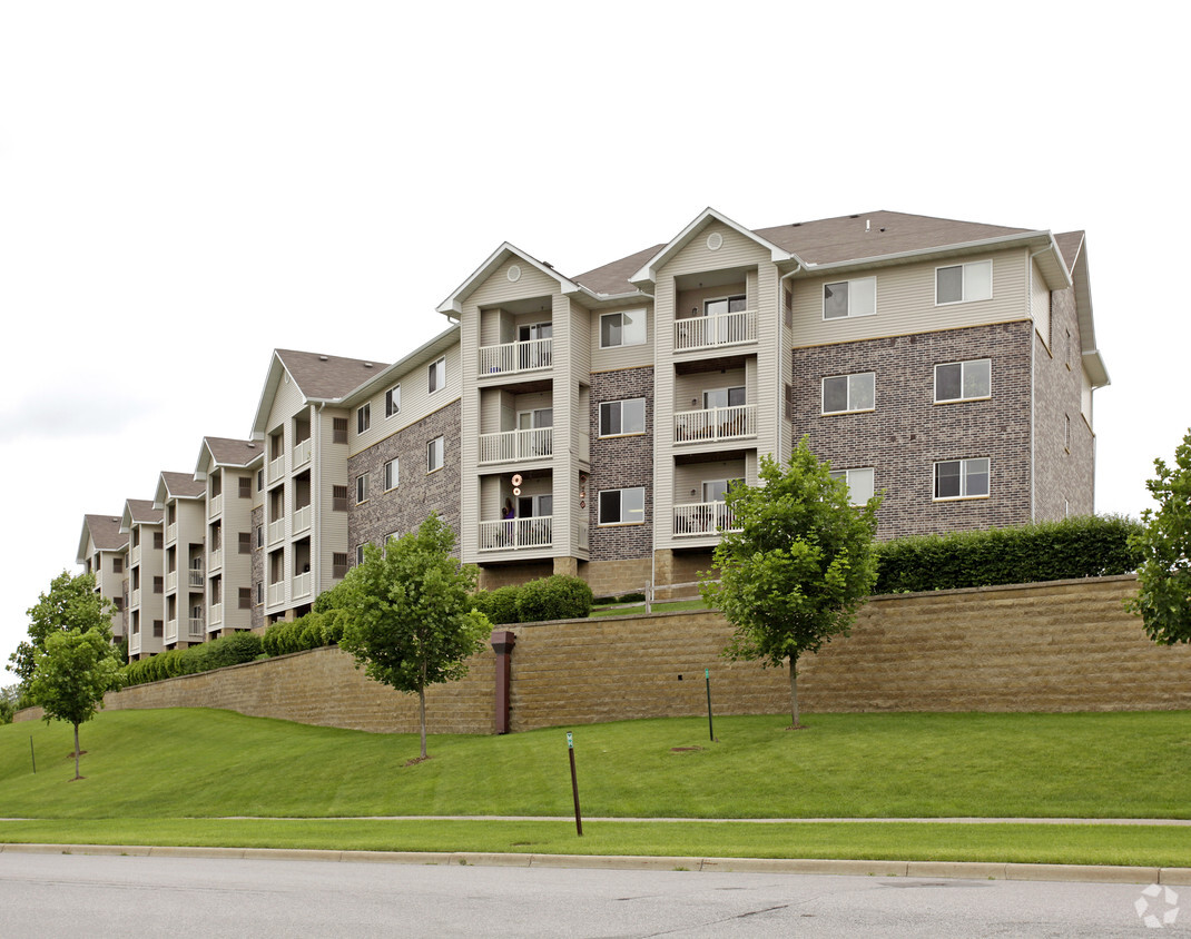 Primary Photo - Powers Ridge Condominiums