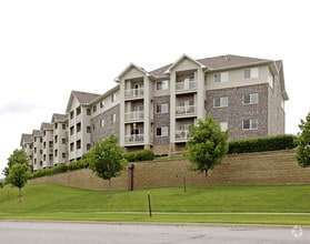 Building Photo - Powers Ridge Condominiums