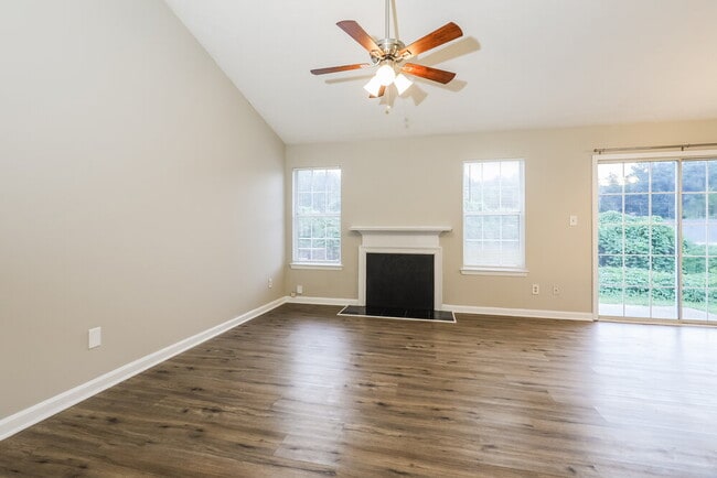 Building Photo - 4252 Catalpa Ct