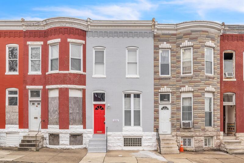 Primary Photo - 2131 Walbrook Ave