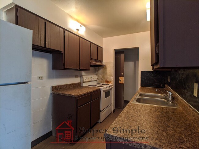 Foto del edificio - 1680 galena st