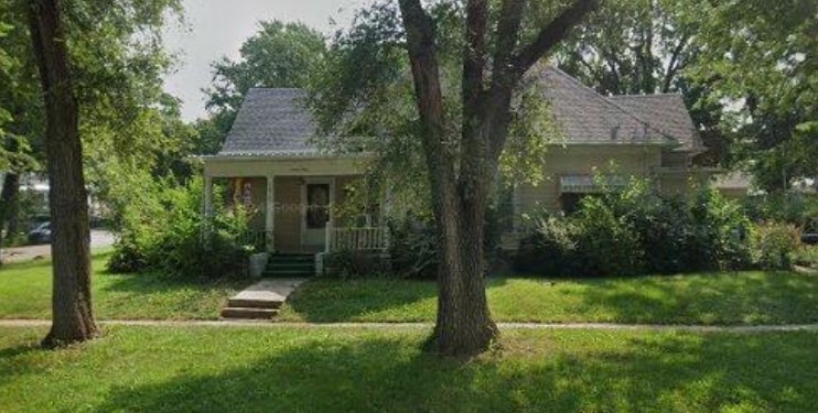 Building Photo - 1140 Central Ave