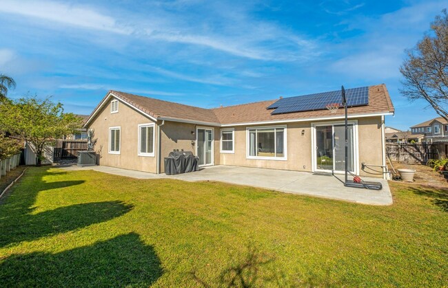 Building Photo - 4499 Mira Loma Dr