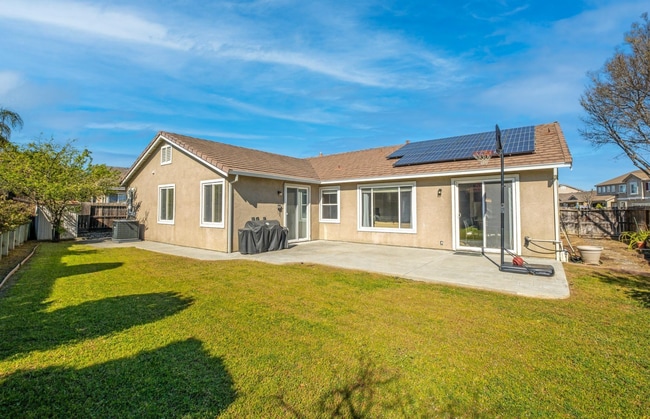 Foto del edificio - 4499 Mira Loma Dr