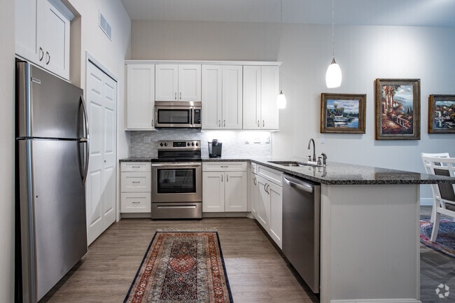 2 BR, 2 BA - 1,470-1,573 SF - Cotee - Stonehaven at Main Street