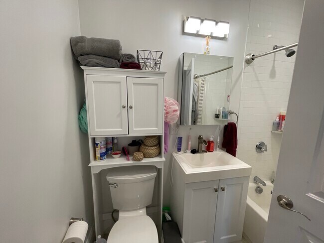 Foto del edificio - 111 Falcon St