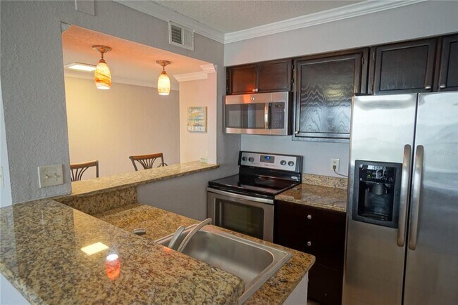 Foto del edificio - 2506 N Rocky Point Dr