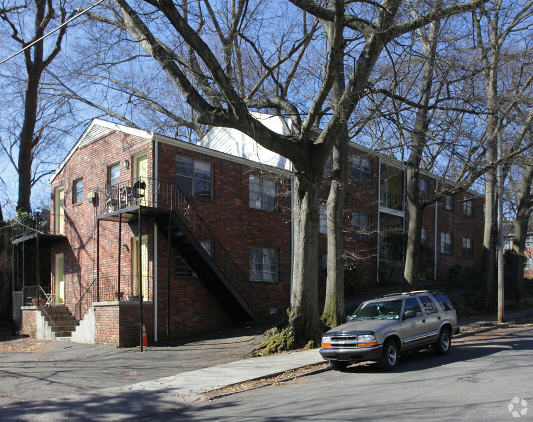 Building Photo - Argonne Ave Apartments