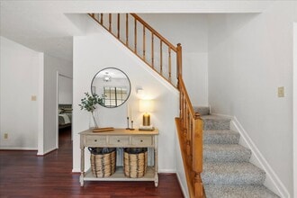 Building Photo - 7752 High Village Dr