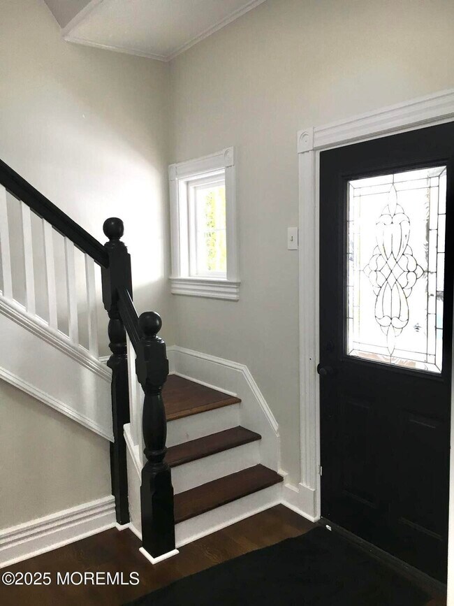 Building Photo - 32 Morrell St