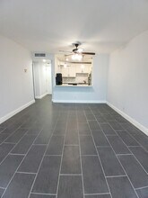 Building Photo - 1830 Embassy Dr