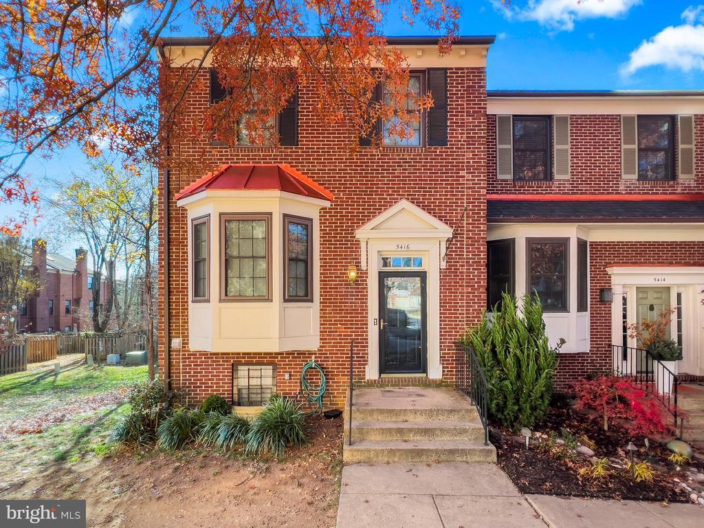 Foto principal - 5416 Wycklow Ct