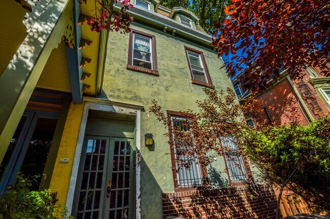 Foto del edificio - 4419 Osage Ave