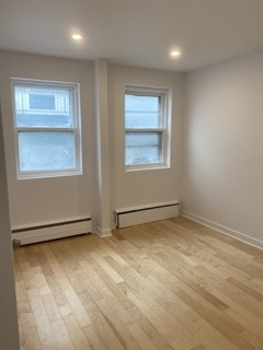 Photo du bâtiment - 5497A Av. Victoria