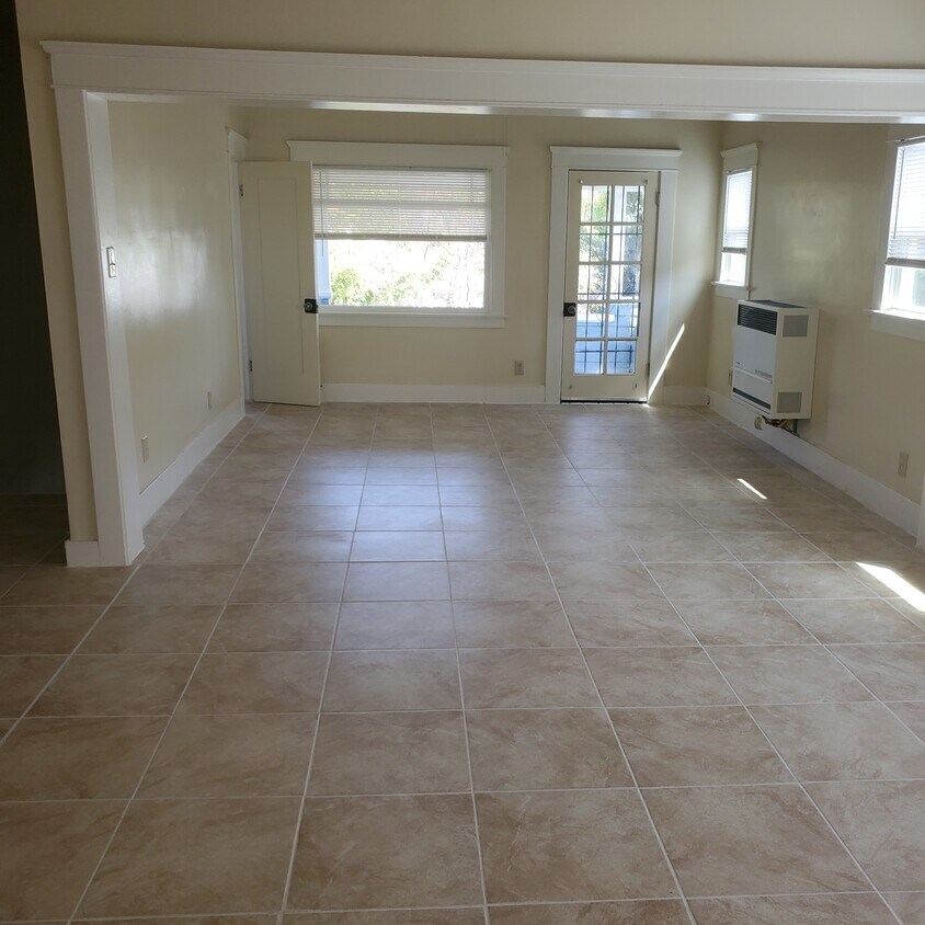 Foto principal - 2714 1/2 Manitou Ave
