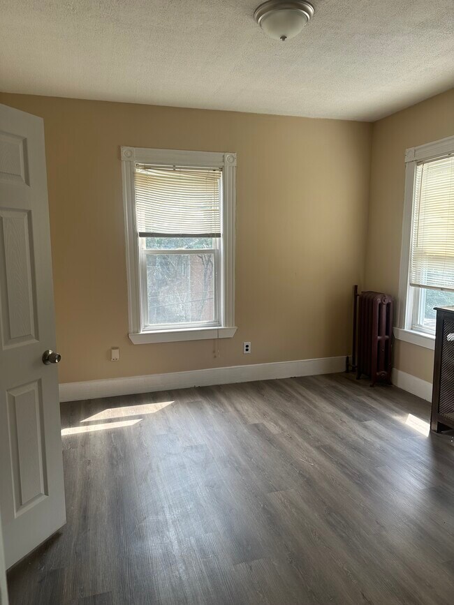 Foto del edificio - 21 Dewey St