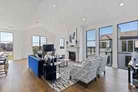 Foto del edificio - 5270 Town and Country Blvd