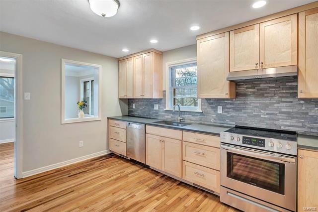 Building Photo - 5450 Reber Pl