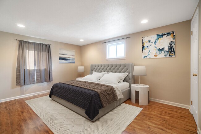 Bedroom #1 - 19 Promenade St