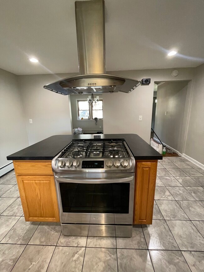 Foto del edificio - 1009 Beechwood Ln