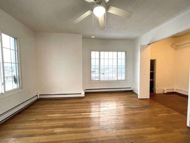 Foto del edificio - 311 Main St