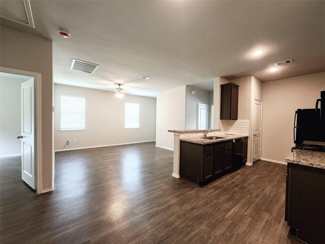 Building Photo - 26471 Joy Village Dr