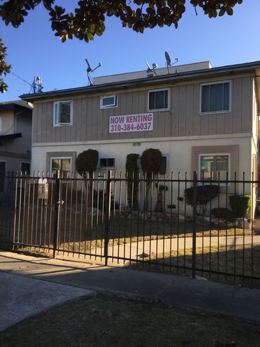Building Photo - 622 Myrtle Ave