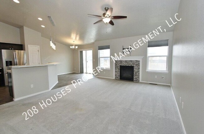 Building Photo - Single-Level Home in Quiet Neighborhood