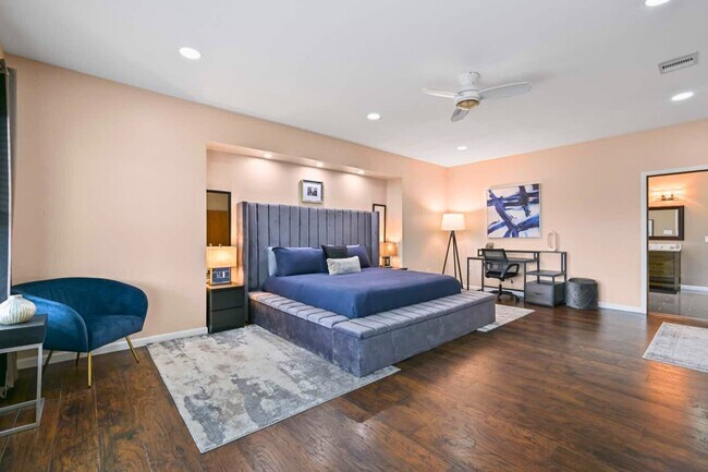 Foto del edificio - 2402 Pine St