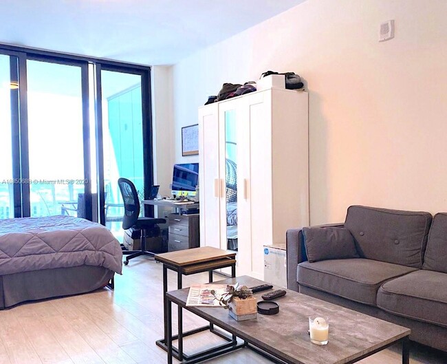 Foto del edificio - 1010 Brickell Ave