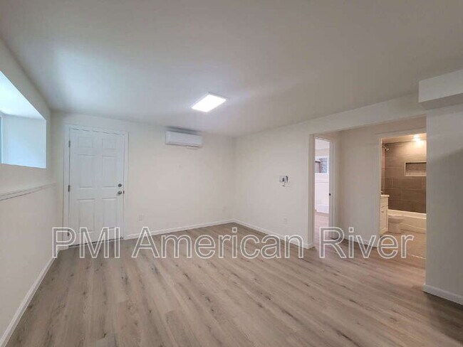 Building Photo - 1218 U St