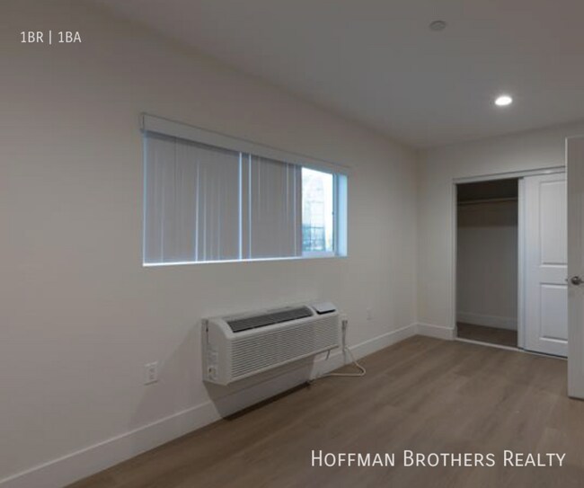 Foto del edificio - 7311 S Broadway