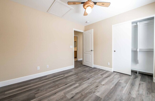 Foto del edificio - Stunning 5 bed home in Summerlin.